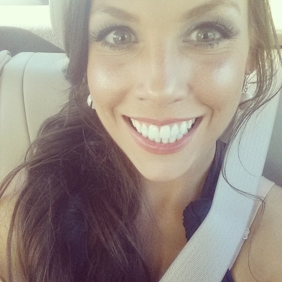 Meet your Posher, Allison - Picture 1 of 1